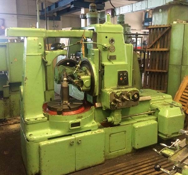 5Д32 напівавтомат зубофрезерный. Загальний вигляд 